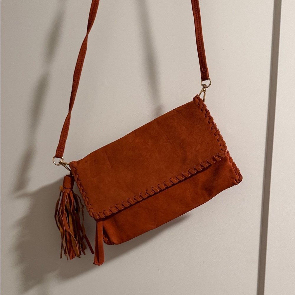 Elegant Tan Crossbody Bag
